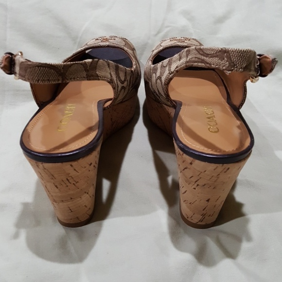 Coach wedges only worn once! - Picture 4 of 4